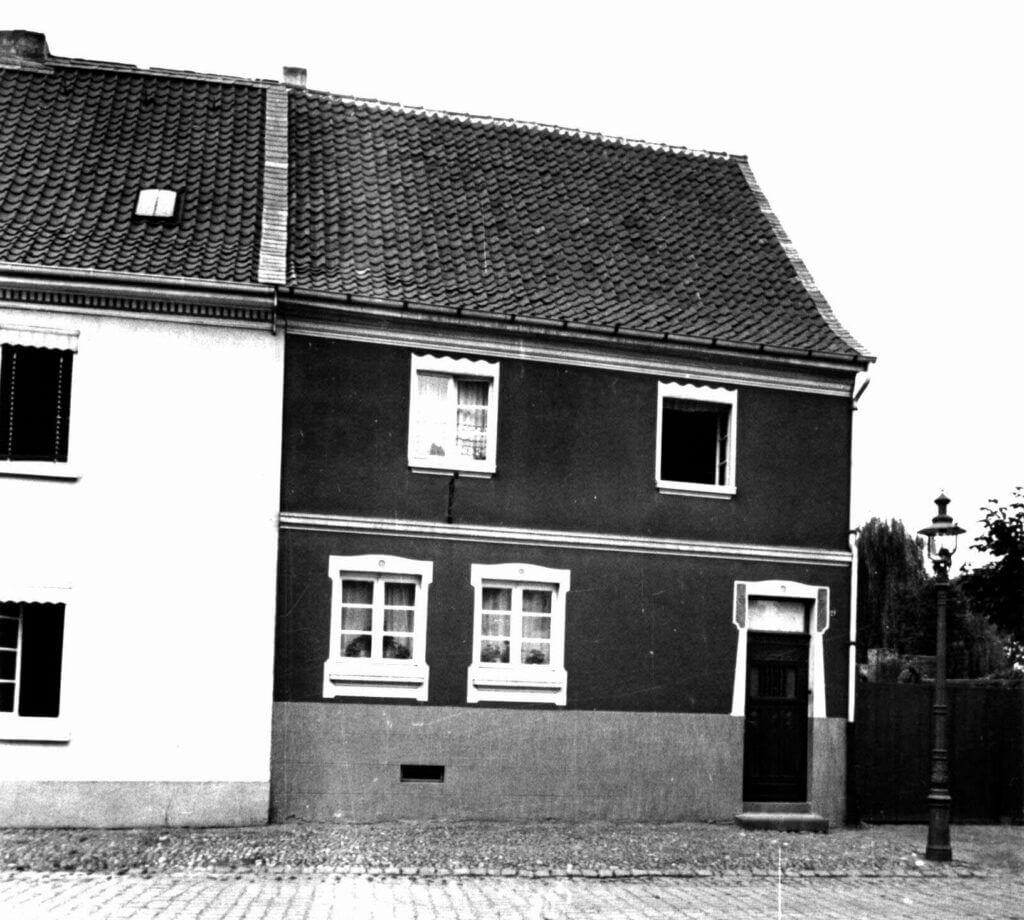 Albert-Steeger-Str. 21 im Jahre 1939 (Quelle: Der Oberbürgermeister, Stadtarchiv Krefeld)