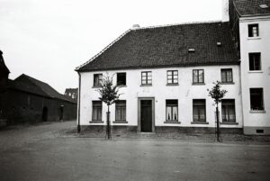 Andreasmarkt 1 im Jahre 1939 (Quelle: Der Oberbürgermeister, Stadtarchiv Krefeld)